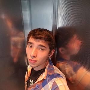 Meet your Posher, Don